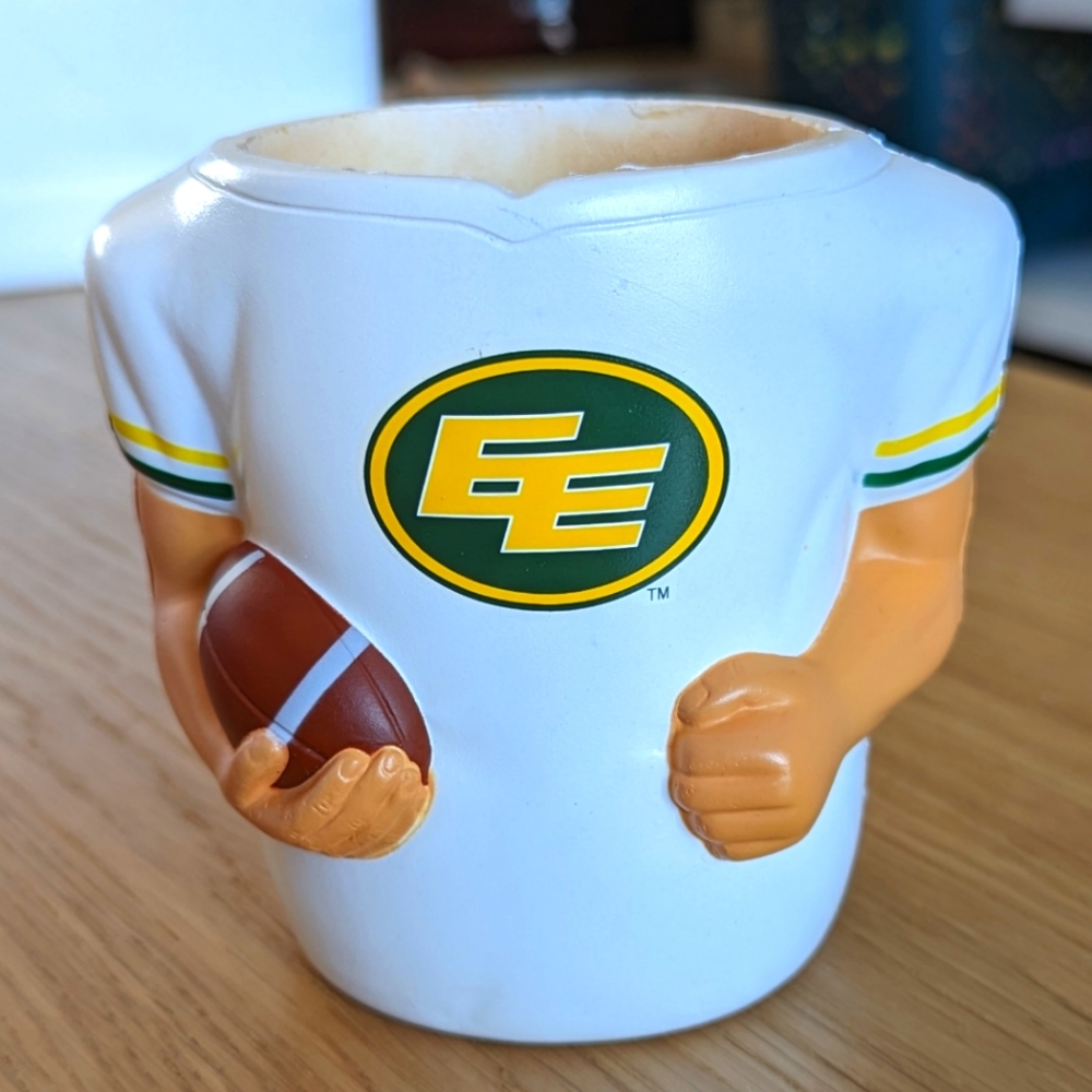 Vintage Edmonton Eskimos Beer / Drink Koozie (Cozy?)